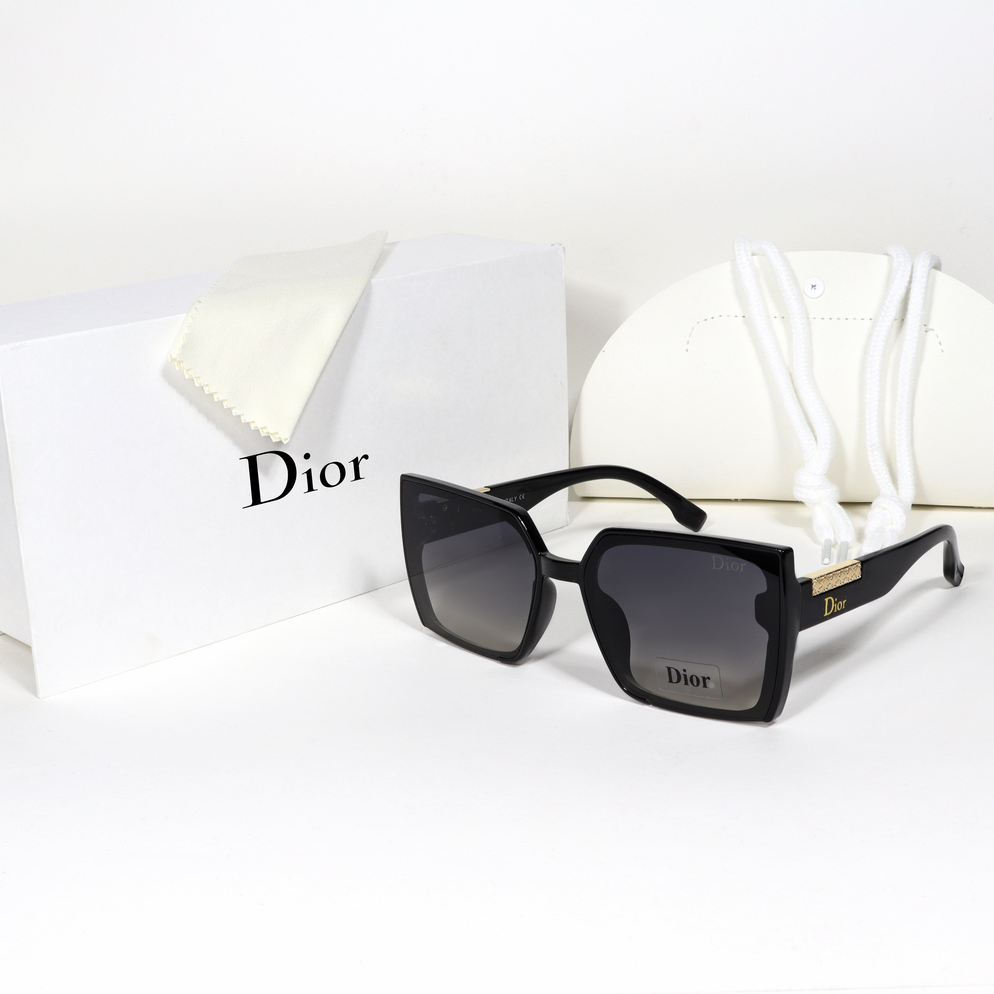 Dior Sunglasses - SNG17
