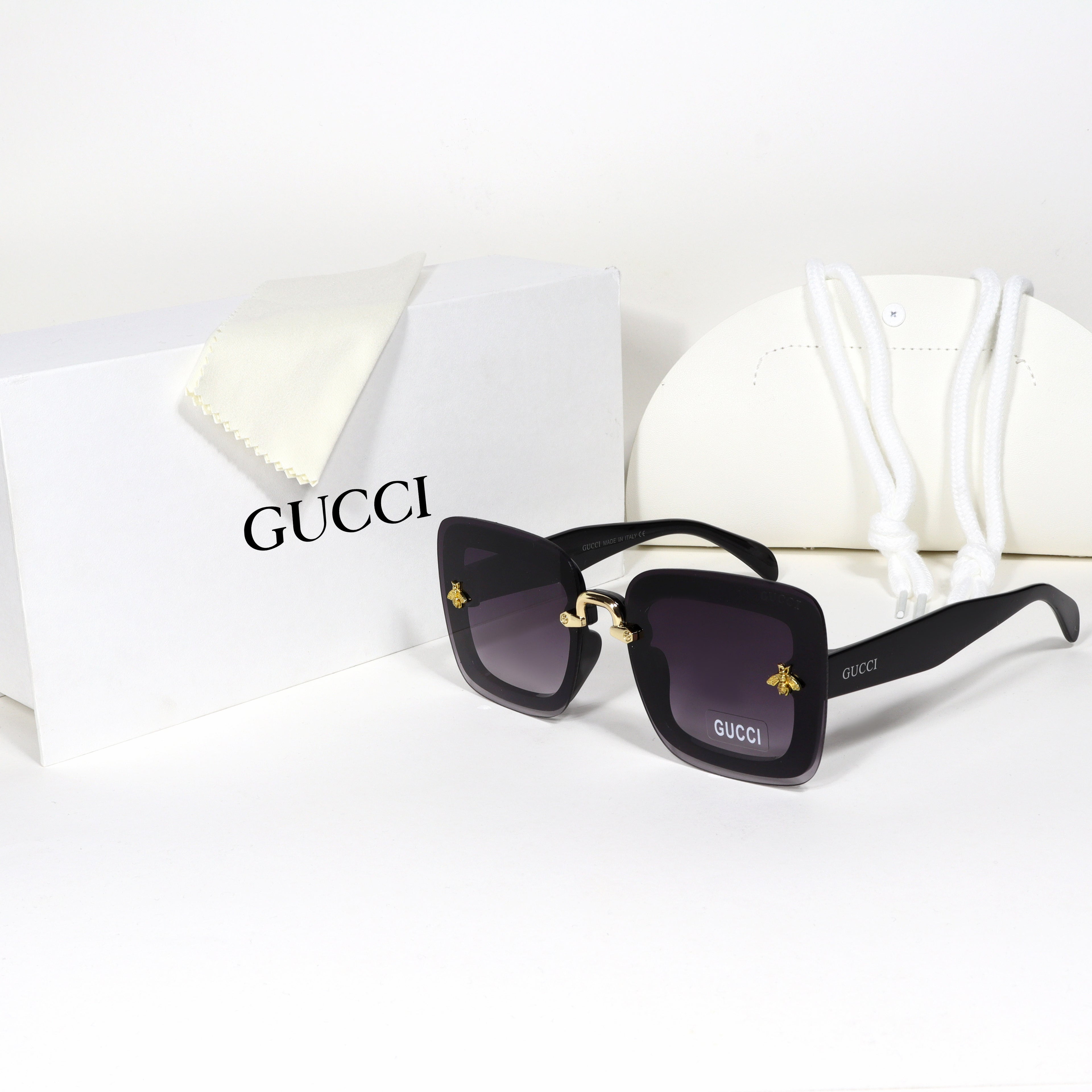 Gucci Sunglasses - SNG01