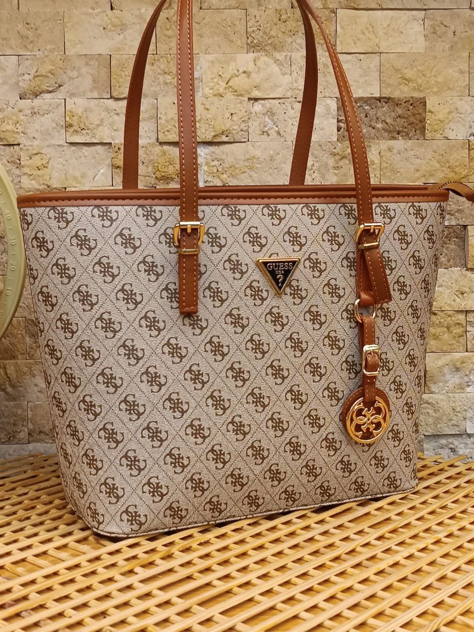 Guess Handbag - GSS03