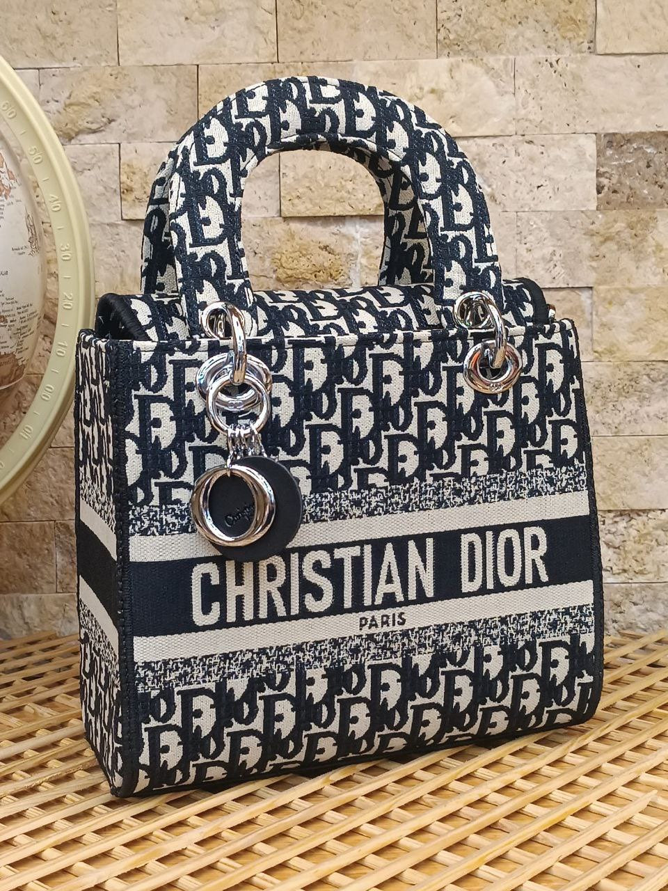 Christian Dior - DR01