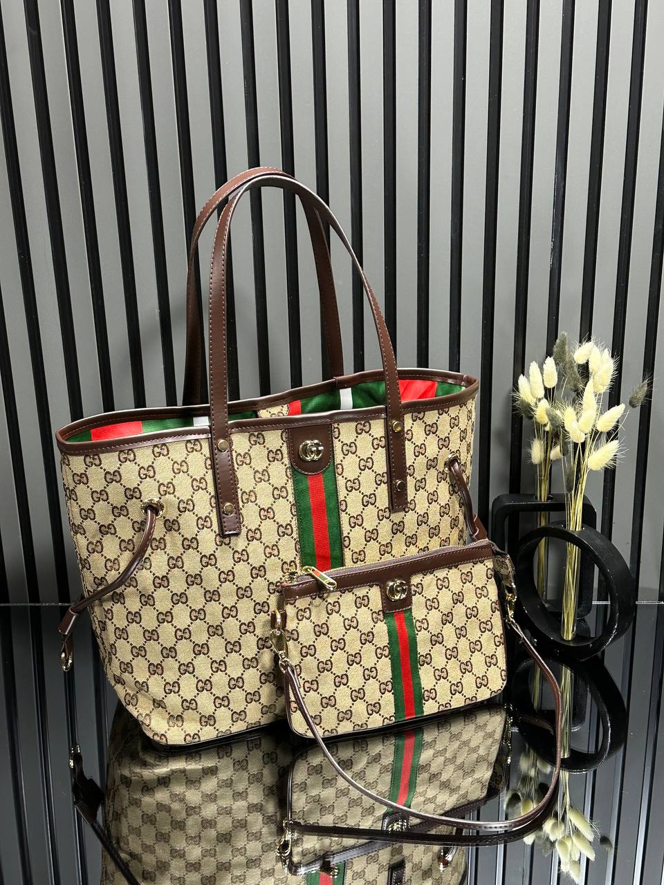 Gucci Handbag - GC17